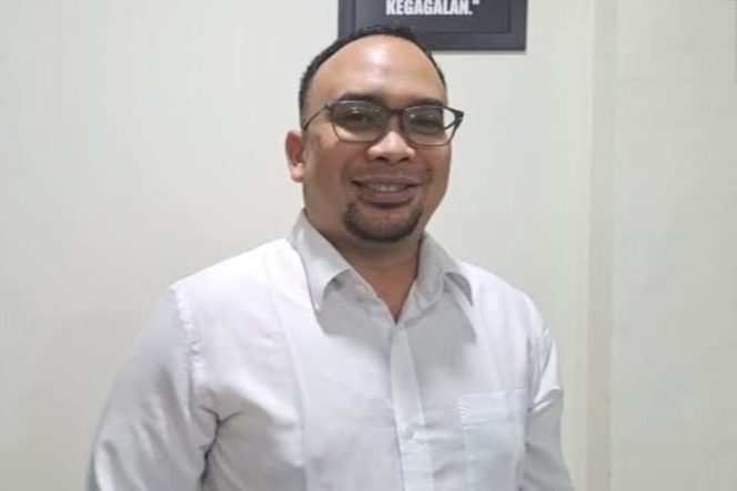 
					Anggota DPRD Kota Bekasi, Nawal Husni.