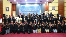 Foto bersma Pertina Kota Bekasi dengan Wakil Wali Kota Bekasi Abdul Harris Bobihoe.