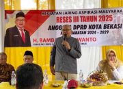 Anggota DPRD Kota Bekasi Fraksi PKS, Bambang Purwanto saat memberikan sambutan dalam acara reses di Bekasi Timur.