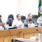 Rapat Koorfinasi Lintas Sektoral dalam rangka kesiapan Operasi Lilin Jaya 2025 . Bertempat di Ruang Rapat KH. Raden Mamun Nawawi Kompleks Pemkab Bekasi Cikarang Pusat, Rabu (17/12/2025).