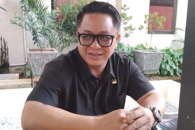 
					Anggota DPRD Kota Bekasi, Ahmad Murodi.