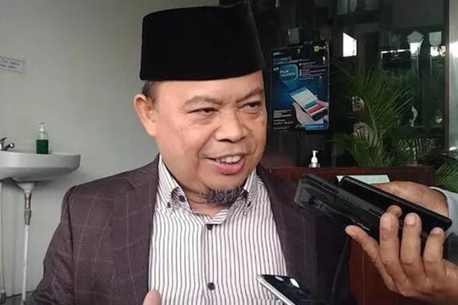 
					Anggota DPRD Kota Bekasi, H. M. Saifuddaulah.