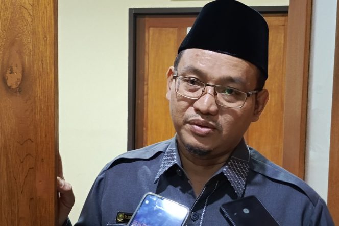 
					Ketua DPRD Kota Bekasi Sardi Efendi.