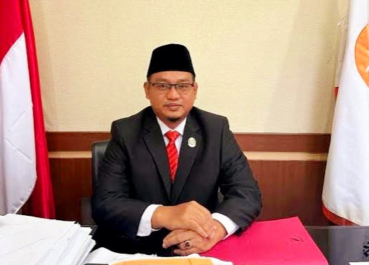 Ketua DPRD Kota Bekasi Sardi Efendi