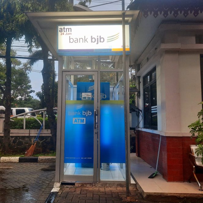 
					Gerai ATM BJB DPRD Kota Bekasi