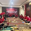 Kader PDI Perjuangan Kota Bekasi saat menggelar Diskusi Politik