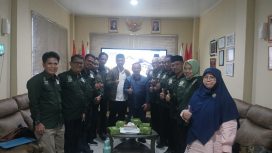 Ketua DPRD Kota Bekasi saat menerima audensi LPM Kota Bekasi