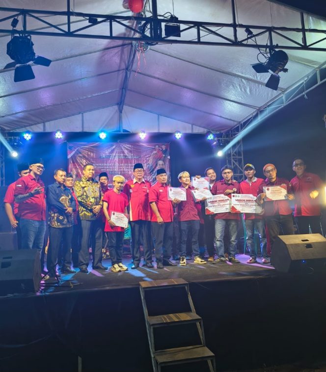 
					Kegiatan Soekarno Festival skaligus Penyerahan SK pengurus  PAC dan Ranting PDI Perjuangan Jatisampurna