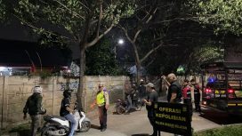 Patroli keamanan jajaran Polsek Bekasi Selatan.