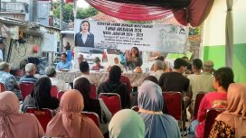Anggota DPRD Kota Bekasi Yenny Kristianti saat melakukan Reses di wilayah Kranji