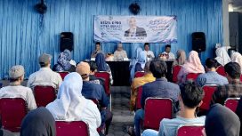 Aminah saat menggelar Reses diwilayah Jatisari