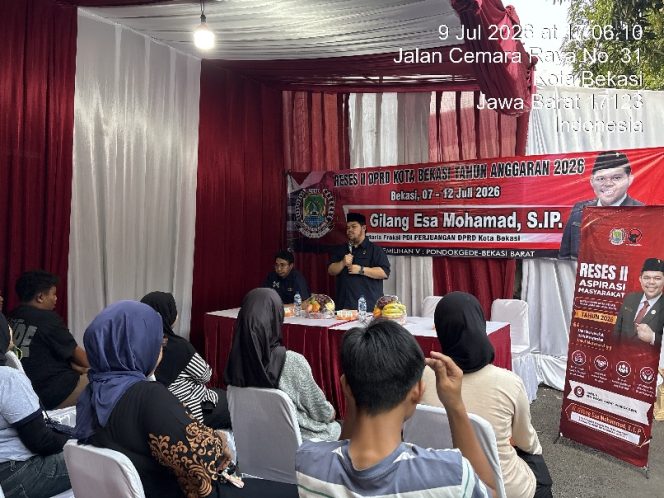 
					Gikang M2 saat pemaparan Reses